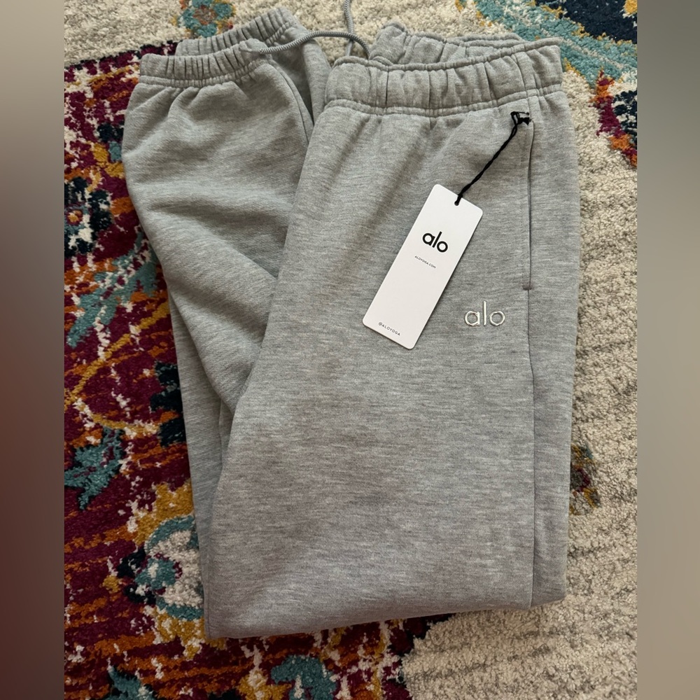 Alo Accolade Joggers